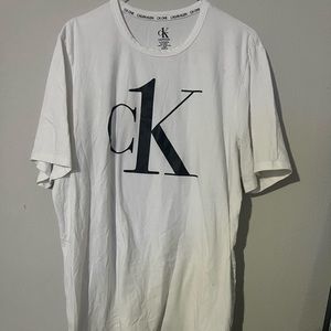 Calvin Klein T Shirt